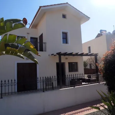 Alexandra Villa *